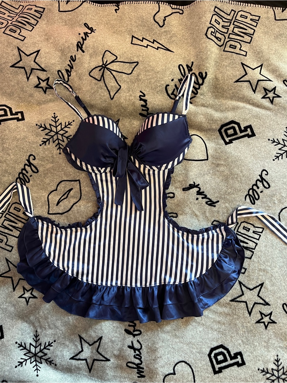 Victoria Secret Y2K Sailor Outfit, Push-up size 36D